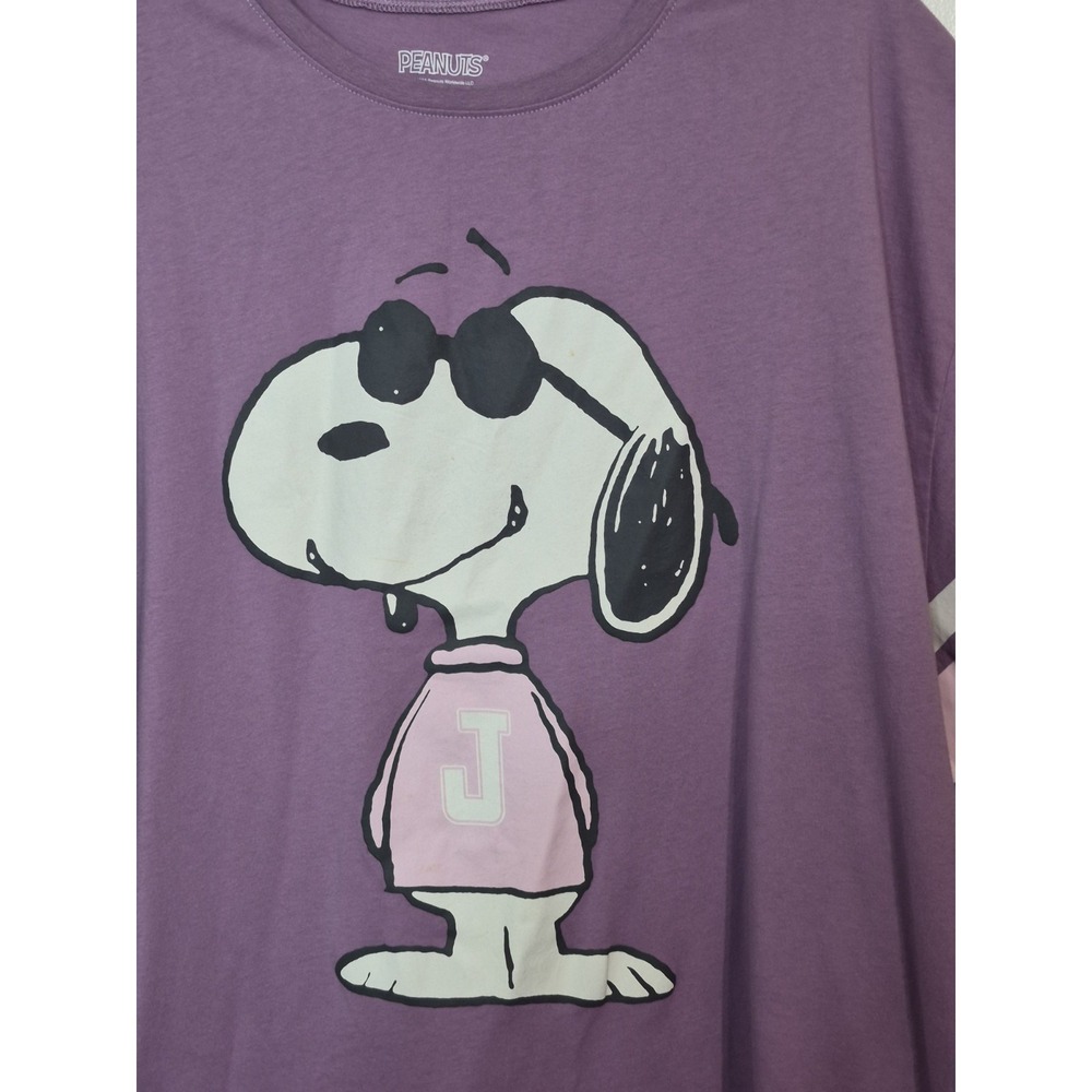 Peanuts Snoopy Graphic Tee Women 2X Purple Pink Varsity Shirt Cartoon Nostalgia - Picture 4 of 7